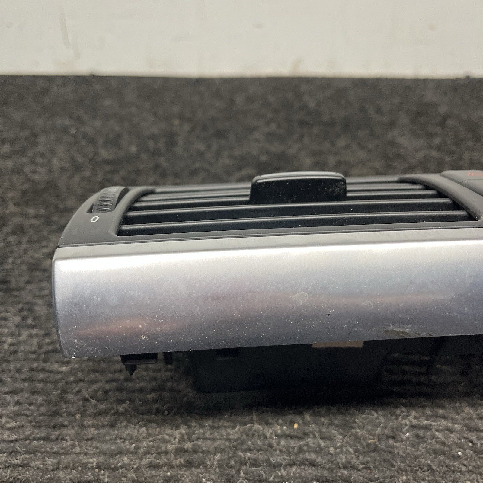 ☑️ 07-14 BMW X5 E71 X6 E70 Dash Center Hvac AC Heater Vent Duct Hazard Lock OEM