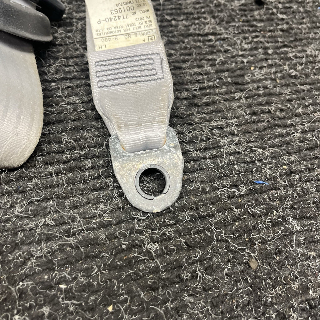 ☑️ 13-19 SCION FR-S FRONT PASSENGER RIGHT SEAT BELT RETRACTOR 10 Series Gray