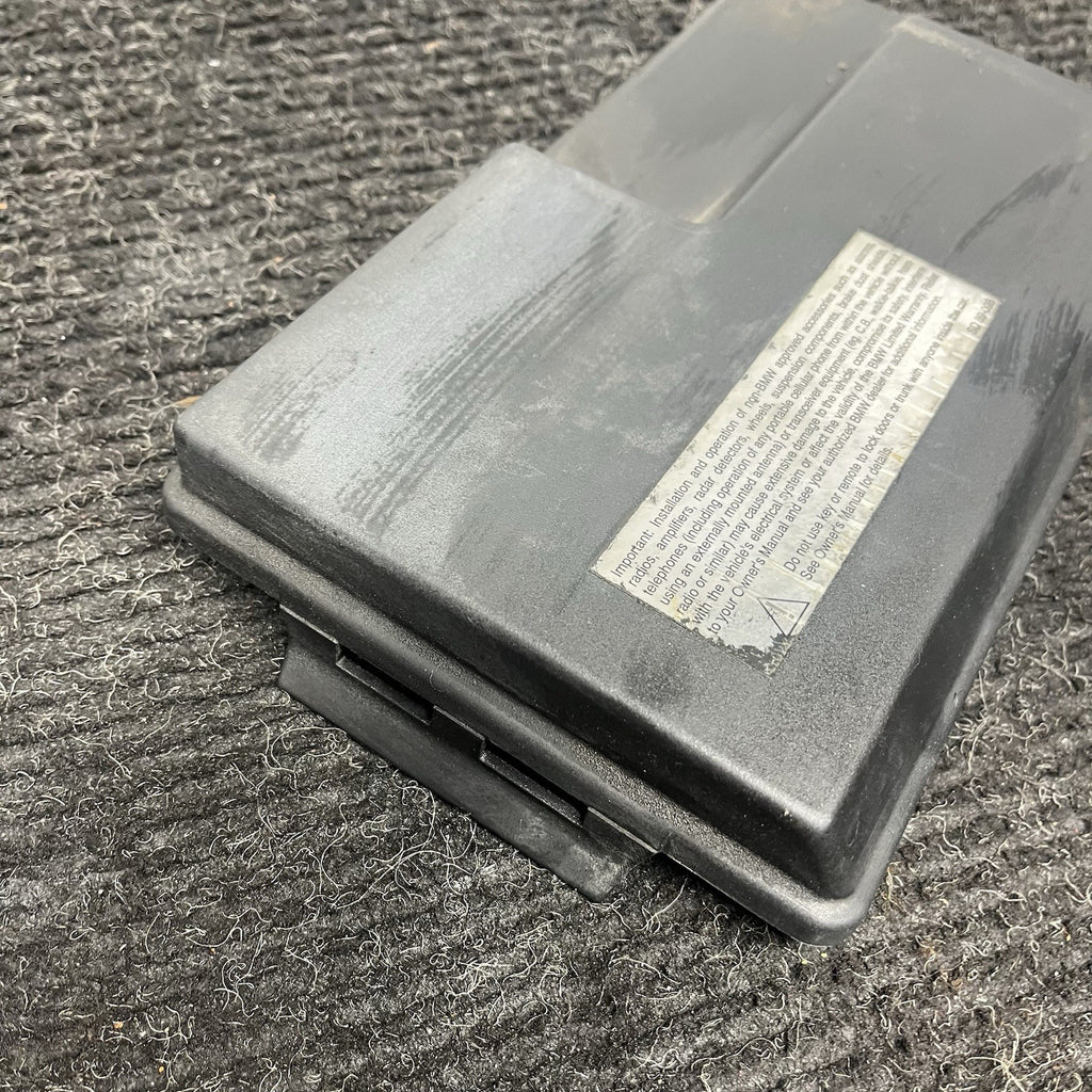☑️ 1995-1999 BMW M3 E36 ENGINE BAY POWER FUSE BOX COVER LID OEM 1387613