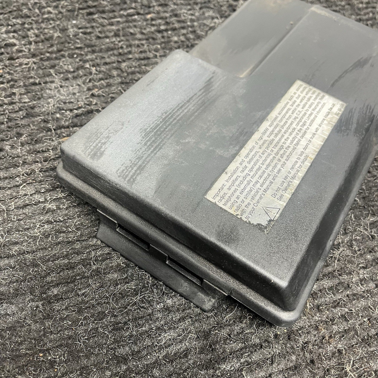☑️ 1995-1999 BMW M3 E36 ENGINE BAY POWER FUSE BOX COVER LID OEM 1387613