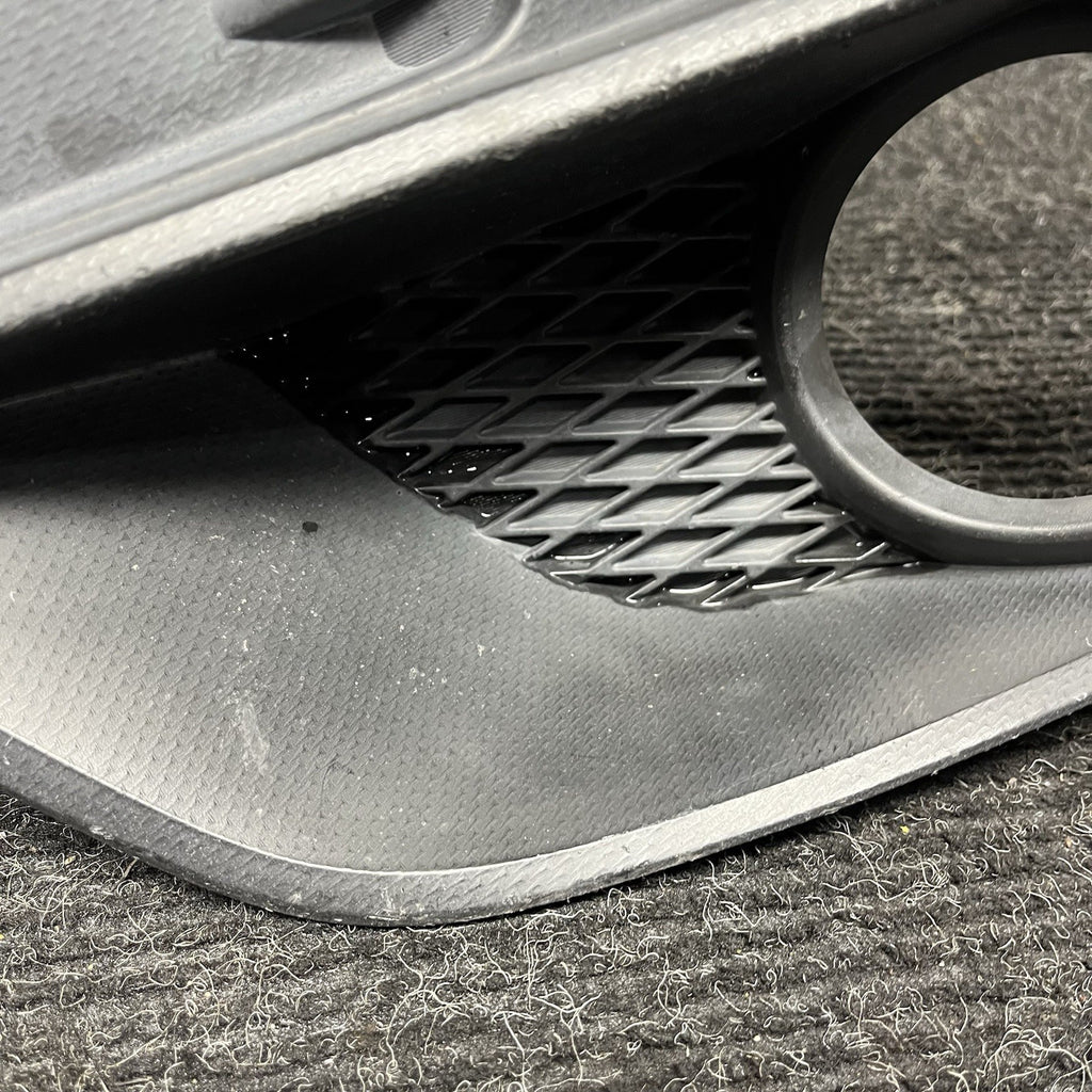 ☑️ 2015-2017 Subaru WRX STi Left Fog Light Lamp Cover Bezel 57731VA000 OEM