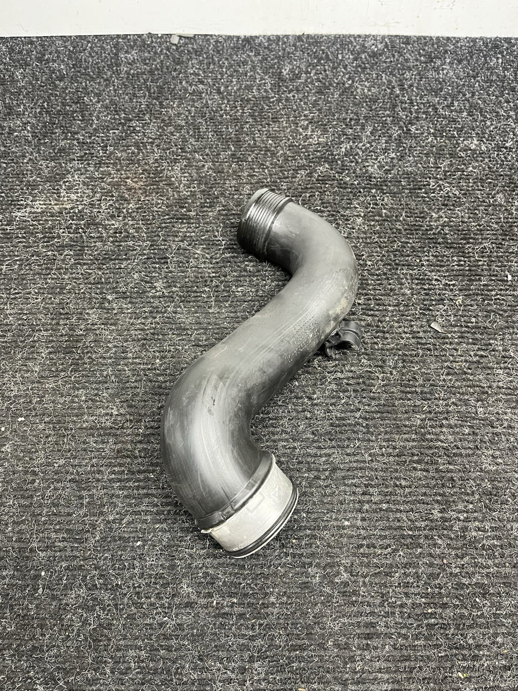 ☑️ 07-13 Bmw E82 E90 E92 135I 335I Intercooler Charge Pipe Intake Pipe Tube Oem