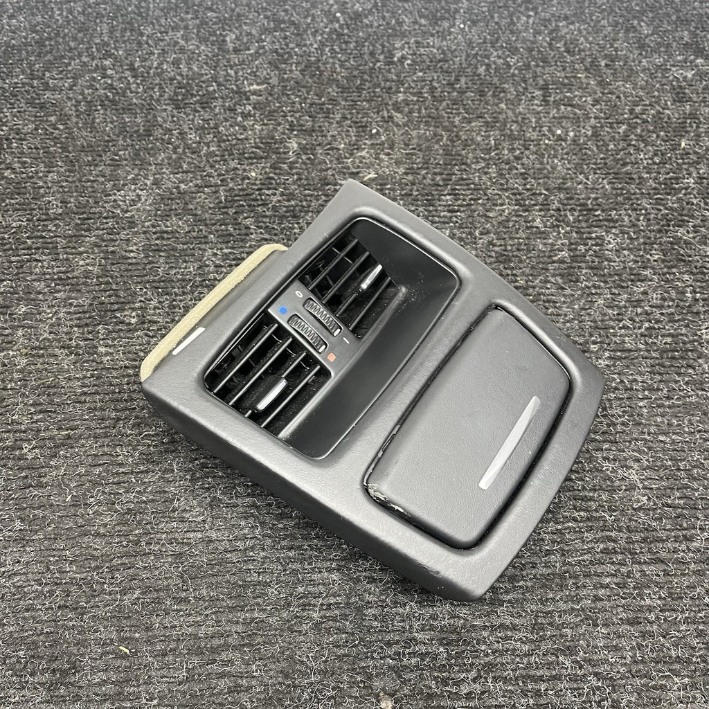☑️ 08-13 OEM BMW E92 E93 M3 Interior Central Console Rear Vent Cover Trim