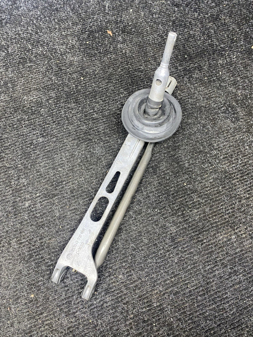 ☑️ 2008 BMW Z4 CONVERTIBLE (E85) MANUAL TRANSMISSION SHIFTER LINKAGE ASSEMBLY