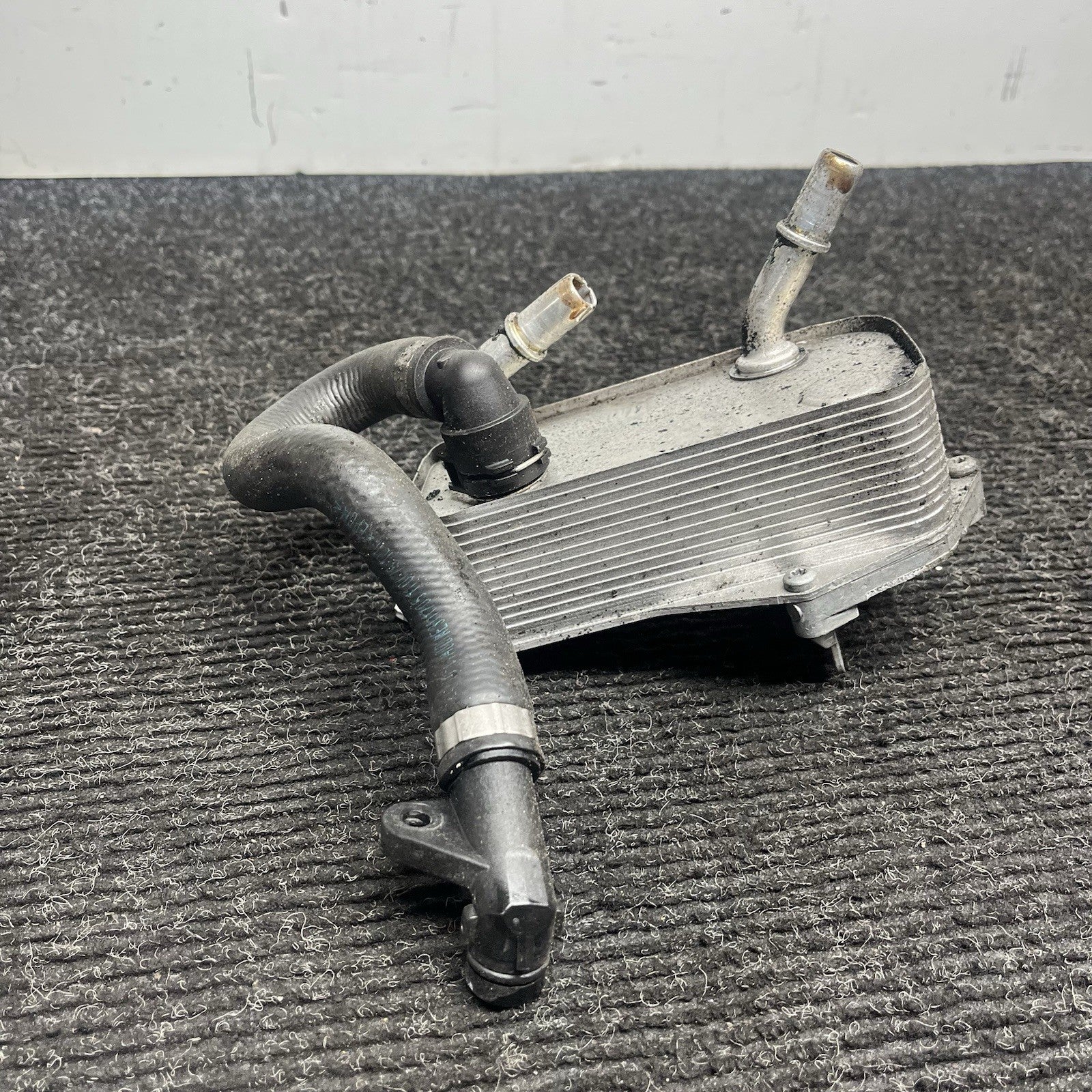 ☑️ OEM BMW E90 E92 E93 Automatic Transmission Heat Exchanger Oil Cooler N52
