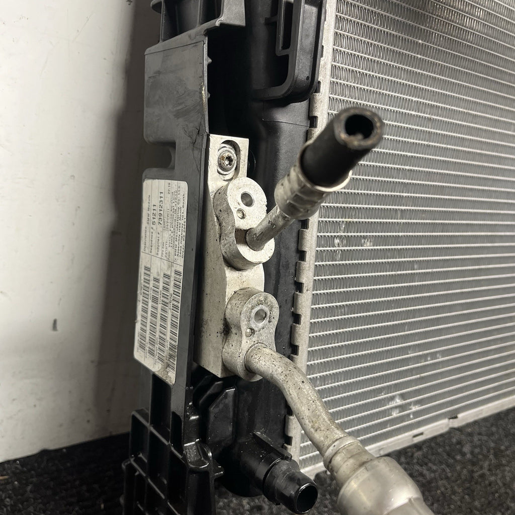 ☑️ 11-18 BMW X3 X4 F25 3.0L N55 Radiator Condenser Cooling Assembly