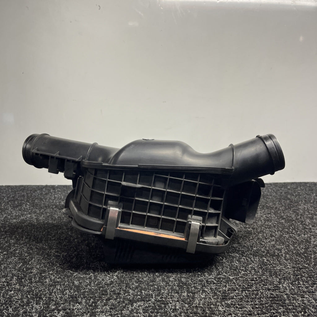 ☑️ 07-13 OEM BMW E82 E88 E90 E92 E93 335 N54 AirBox Air Box Filter Housing