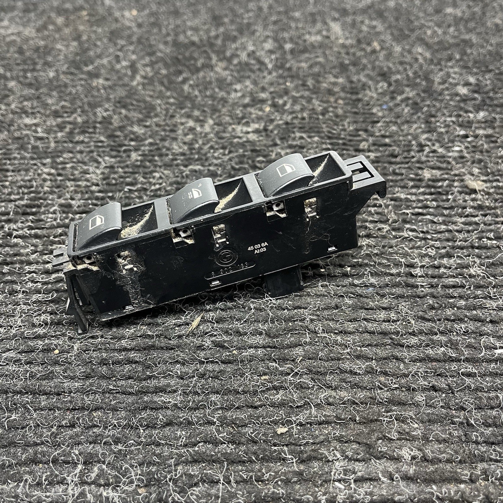 ☑️ 99-06 BMW E46 330ci 325ci M3 CONVERTIBLE LEFT DRIVER Power Window Switch OEM