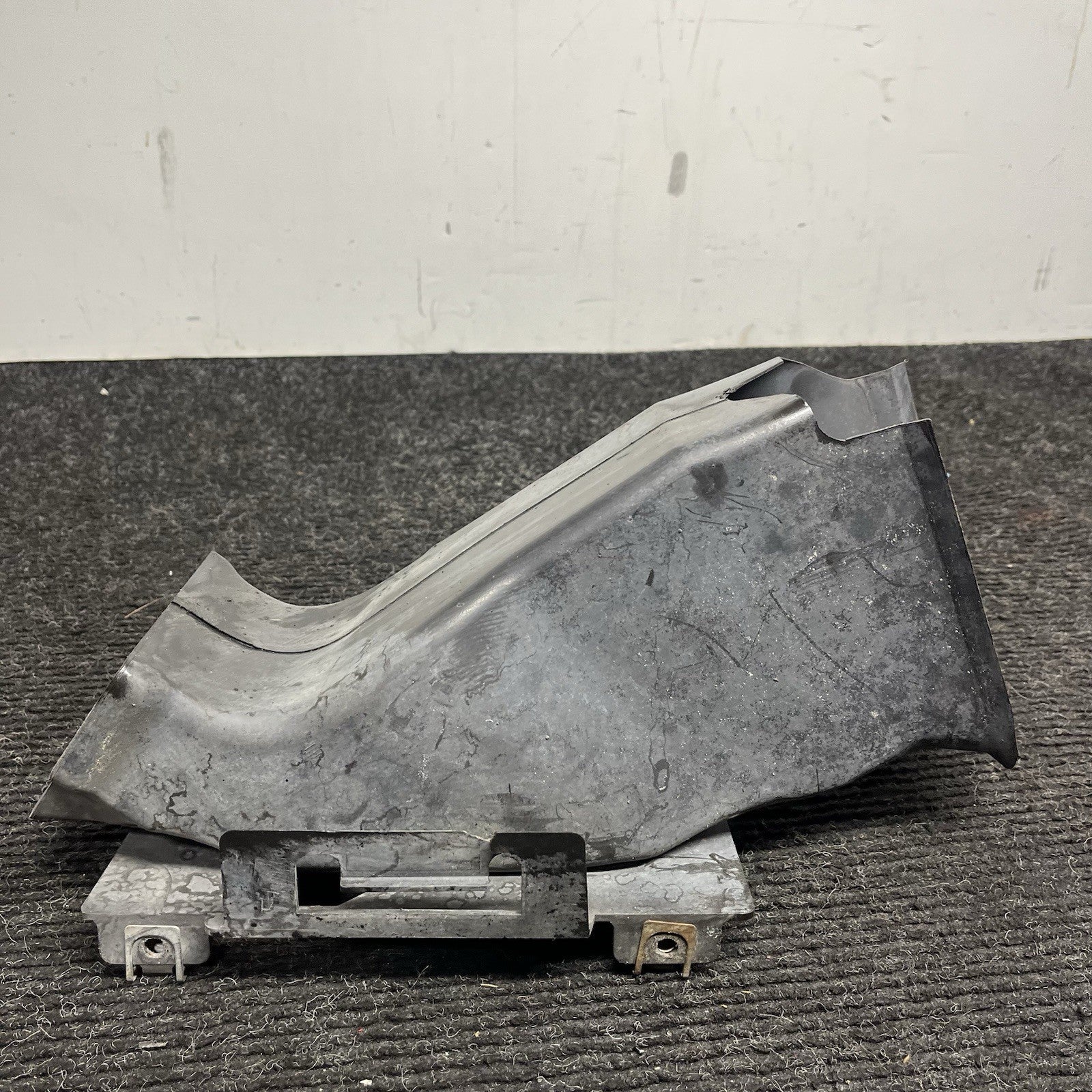 ☑️01-06 OEM BMW E46 325Ci 330Ci Coupe Convertible Right Passenger Air Brake Duct