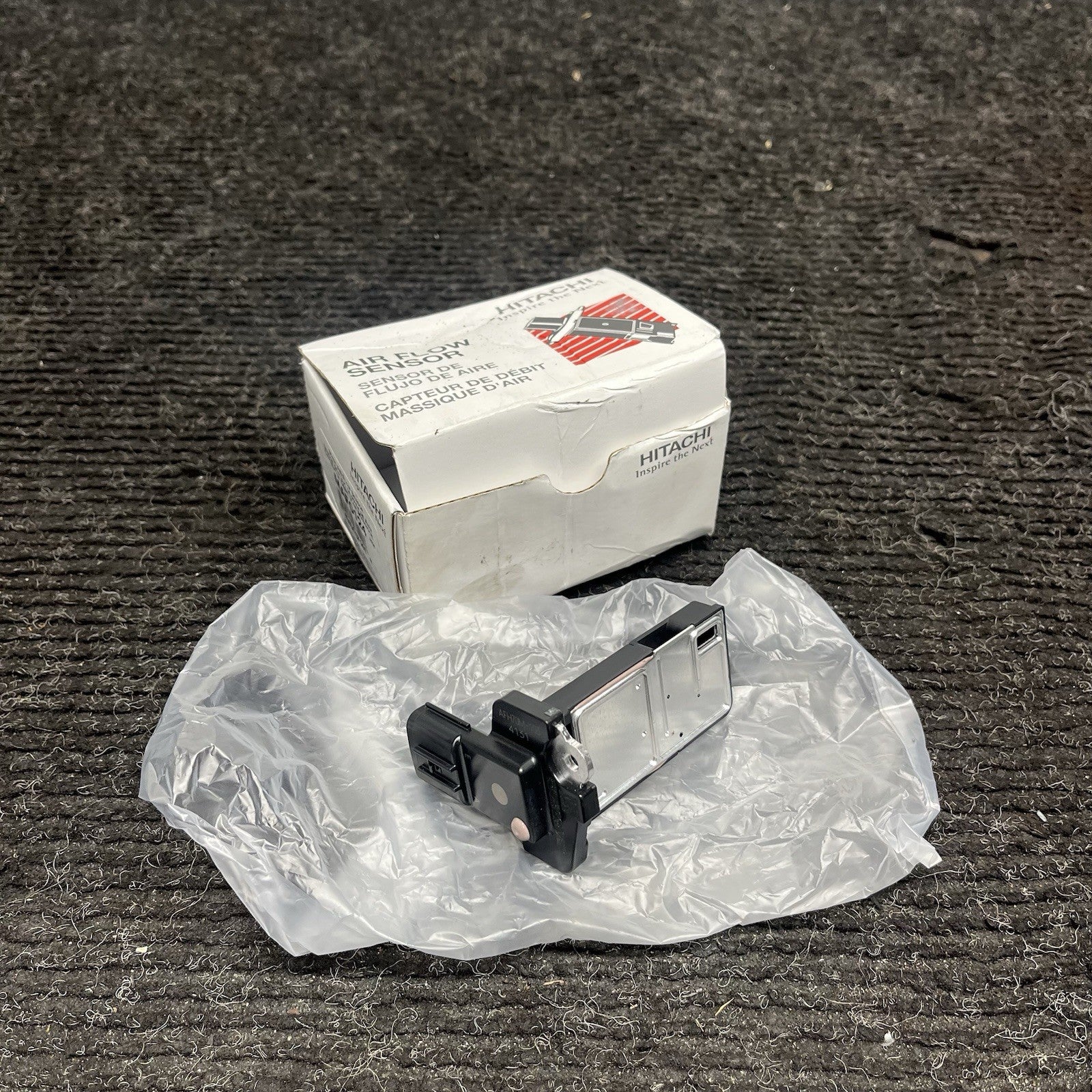 ☑️ Mass Air Flow Sensor Hitachi MAF0124