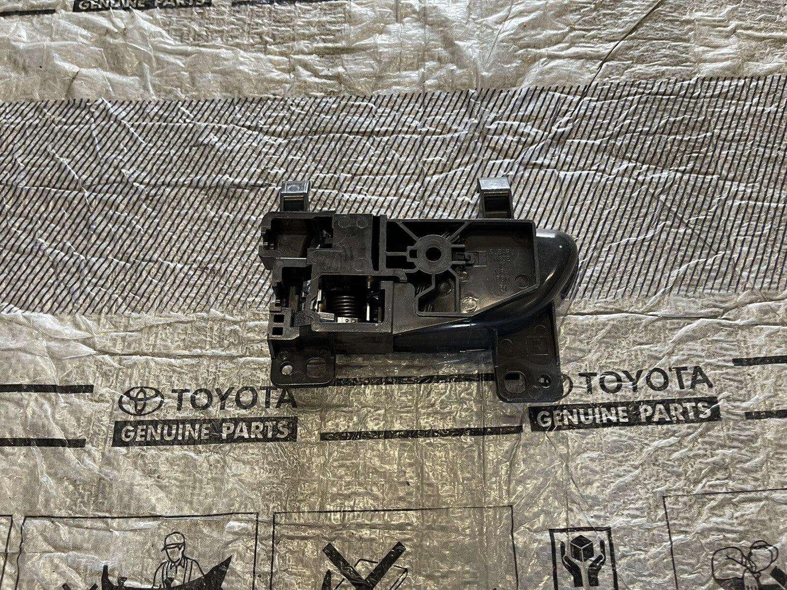 OEM 12-19 Scion FR-S STD 86 BRZ Front Passenger RH Door Inside Open Handle Assy