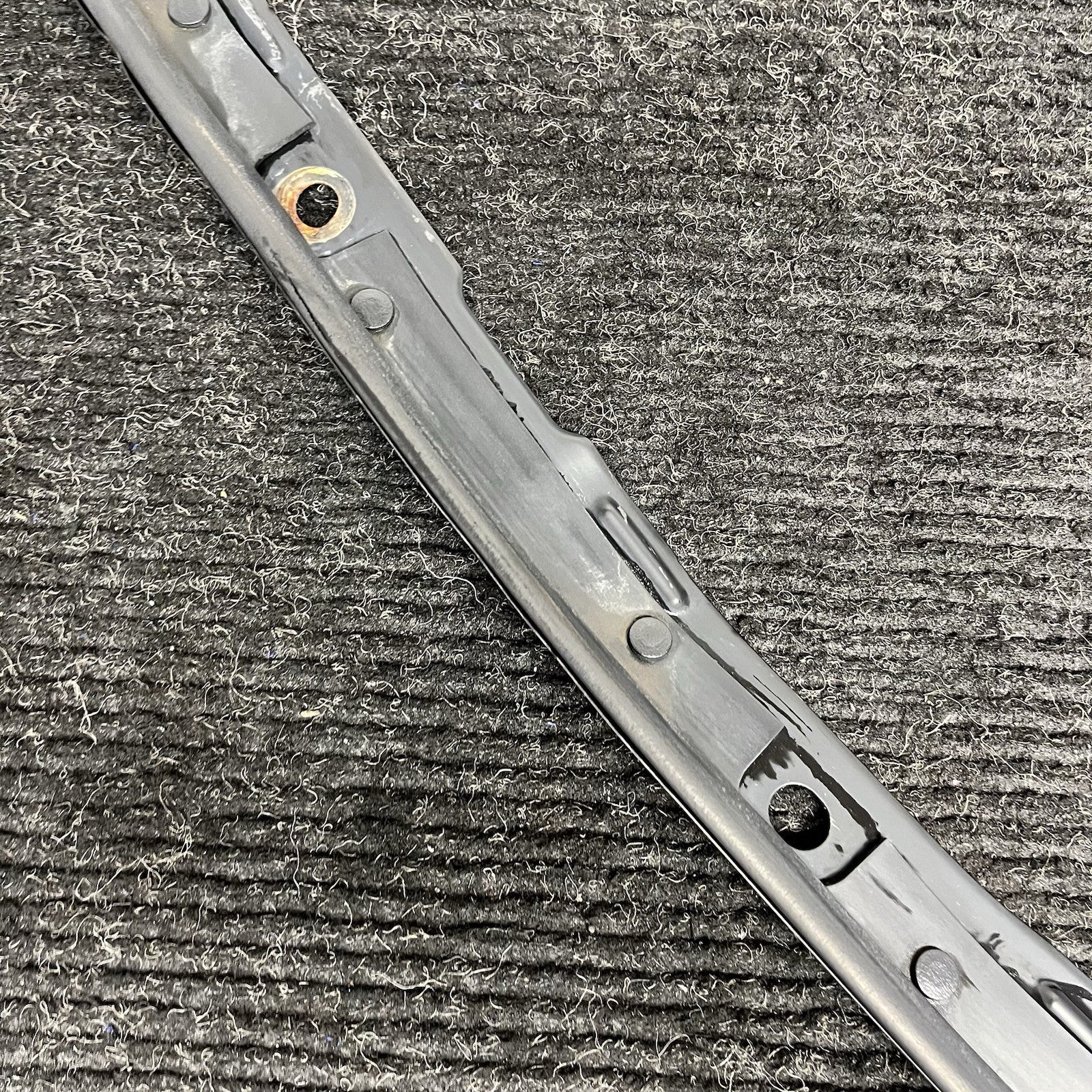 ☑️ GENUINE OEM TOYOTA 13-20 FRS 86 FRONT BUMPER UPPER RETAINER PLATE SU003-05827