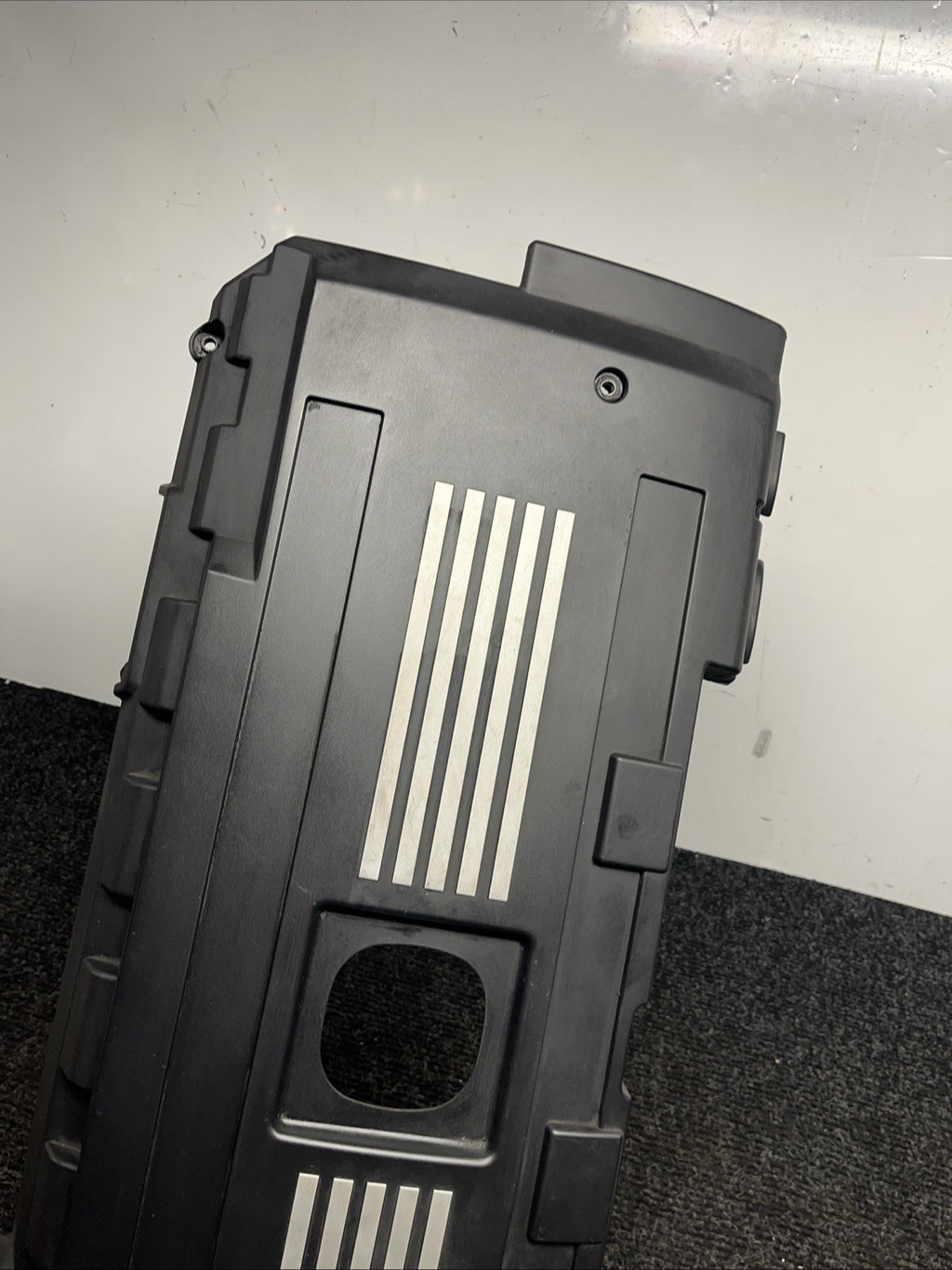 ☑️ OEM BMW E88 E90 E92 E93 Engine Cover N54 Head Cylinder Ignition Coil Covering