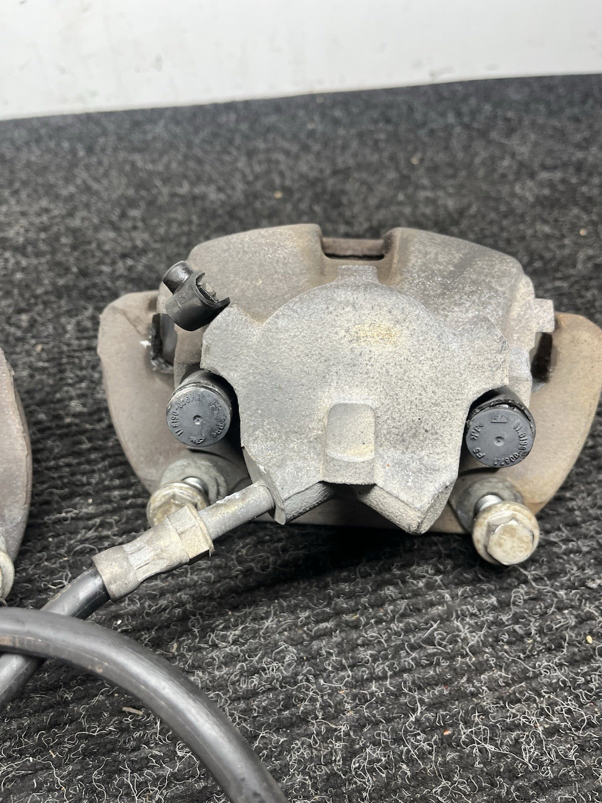 ☑️ 01-06 BMW E46 330i 330Ci RWD FRONT LEFT & RIGHT BRAKE CALIPER SET OEM
