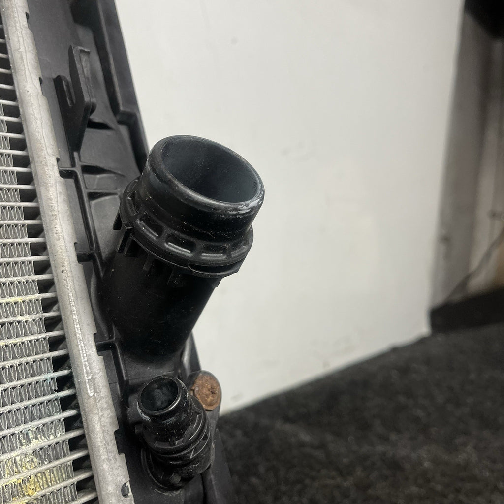 ☑️ 07-13 BMW E92 N54 335i RADIATOR A/T TRANSMISSION OIL COOLER W CONDENSER OEM