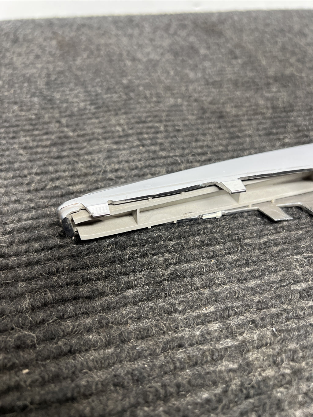 ☑️2008 2009 2010 2011 2012 2013 BMW M3 Fender Grille Side Marker Left Driver