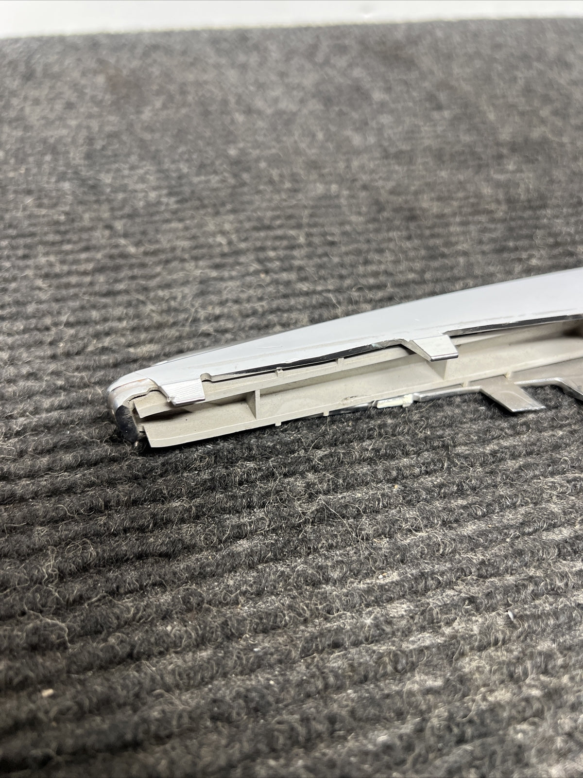 ☑️2008 2009 2010 2011 2012 2013 BMW M3 Fender Grille Side Marker Left Driver