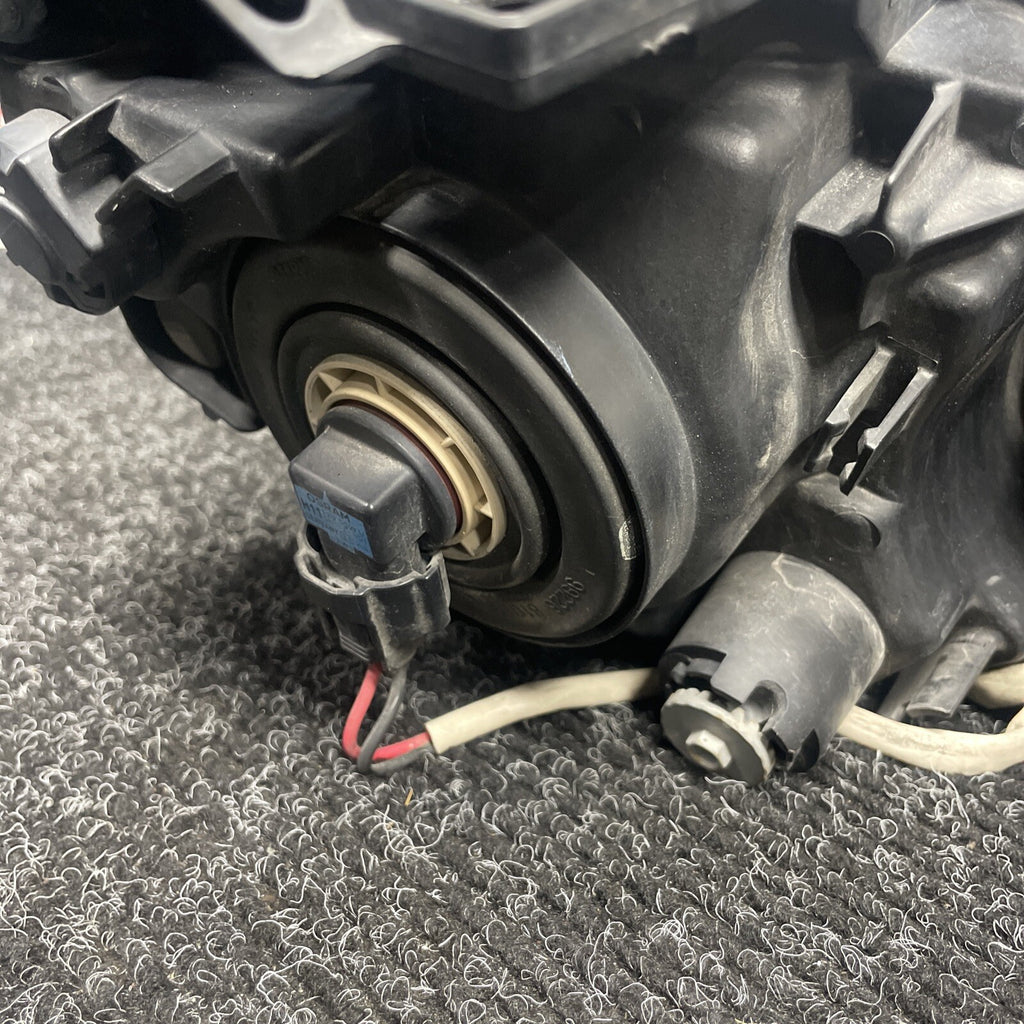 ☑️ 2013-2016 SCION FRS HALOGEN OEM HEADLIGHT COMPLETE *NOTE*