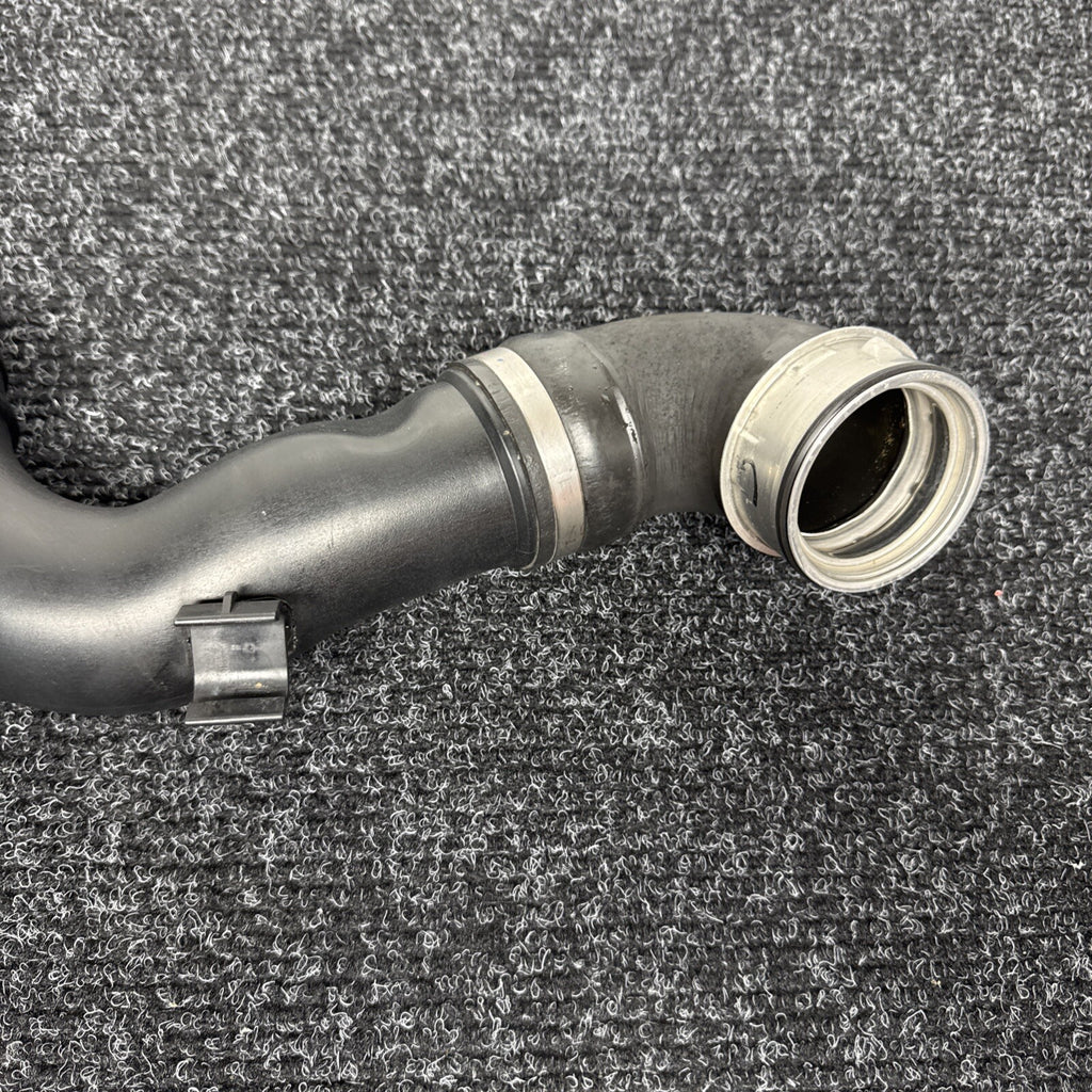 ☑️ 07-13 Bmw E90 135 335 Left Side Intercooler Charge Pipe Intake Pipe Tube Oem