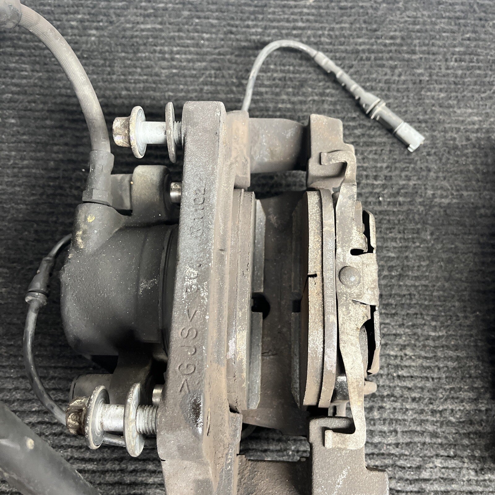 ☑️ 2007-2018 BMW X5 X6 E70 F15 F16 Front Brake Calipers OEM 6776784 6776783