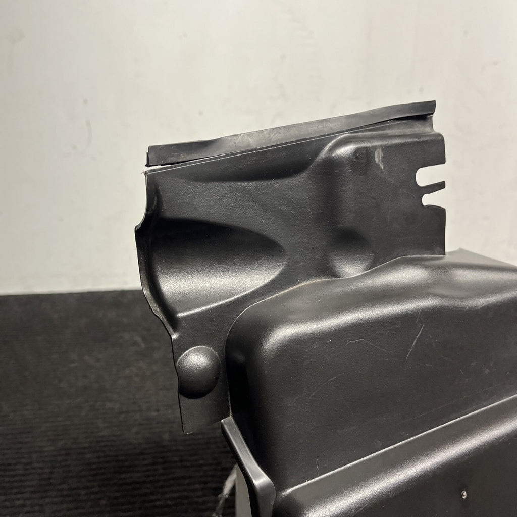 ☑️ 06-13 BMW E90 E92 RIGHT PASSENGER CABIN AIR DUCT HOUSING COVER OEM 6925018
