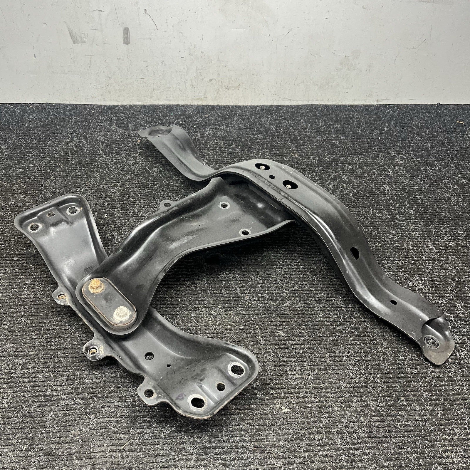 ☑️ 2015-21 Subaru WRX Transmission Crossmember Bracket Support Brace 2.0L MT OEM