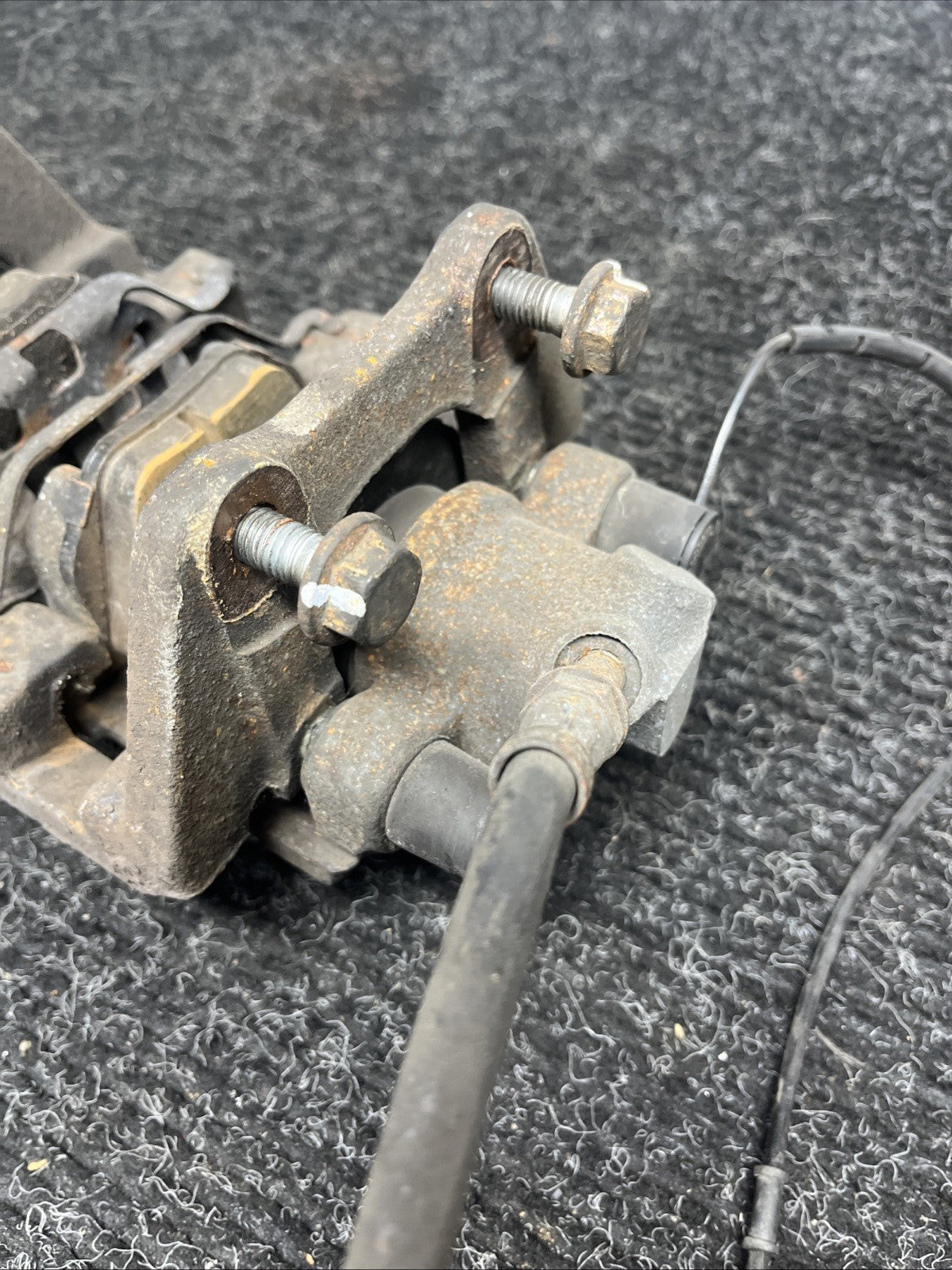 ☑️ 01-06 BMW E46 330i 330Ci RWD SET OF 2 REAR LEFT & RIGHT BRAKE CALIPER OEM