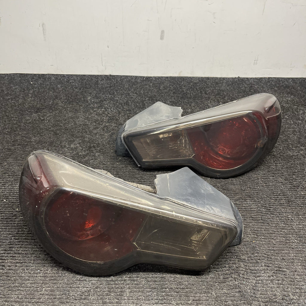 ☑️ 2013-2016 Scion FR-S Subaru BRZ LED Tail Light RH Passenger LH Driver OEM SET