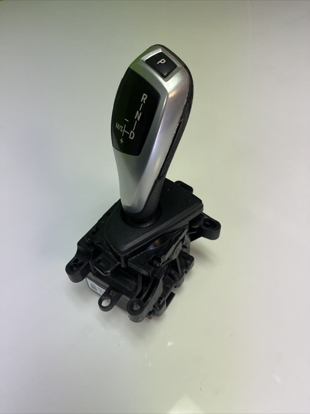 12-2019 BMW F22 F30 F31 F32 228 328 335 430 AUTOMATIC GEAR SHIFTER SELECTOR OEM