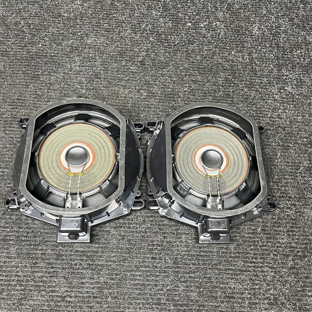 ☑️ 2011-2014 BMW X3 X5 Floor Speaker Subwoofer Pair 65139218695 OEM