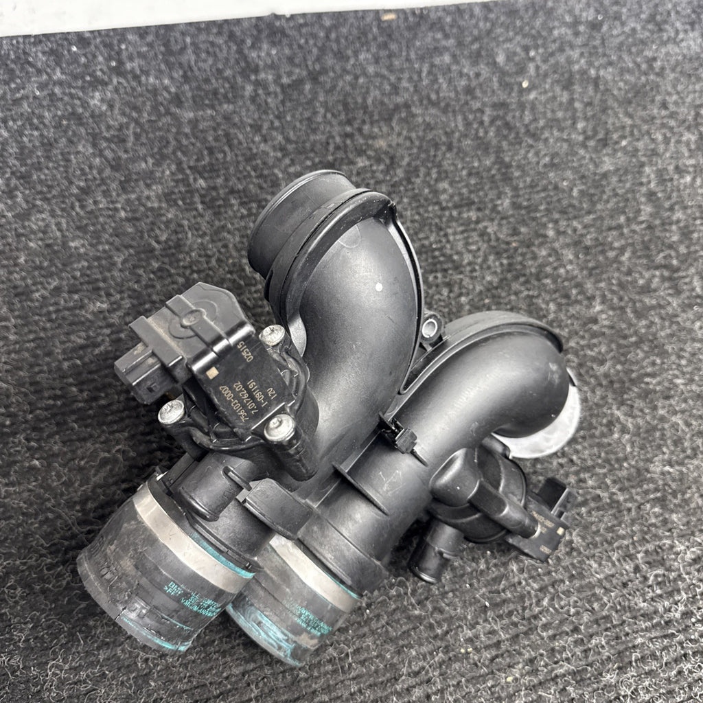 ☑️ OEM 2008 - 2014 BMW E70 E71 X5M X6M AIR INTAKE MANIFOLD TUBE CHARGE PIPE