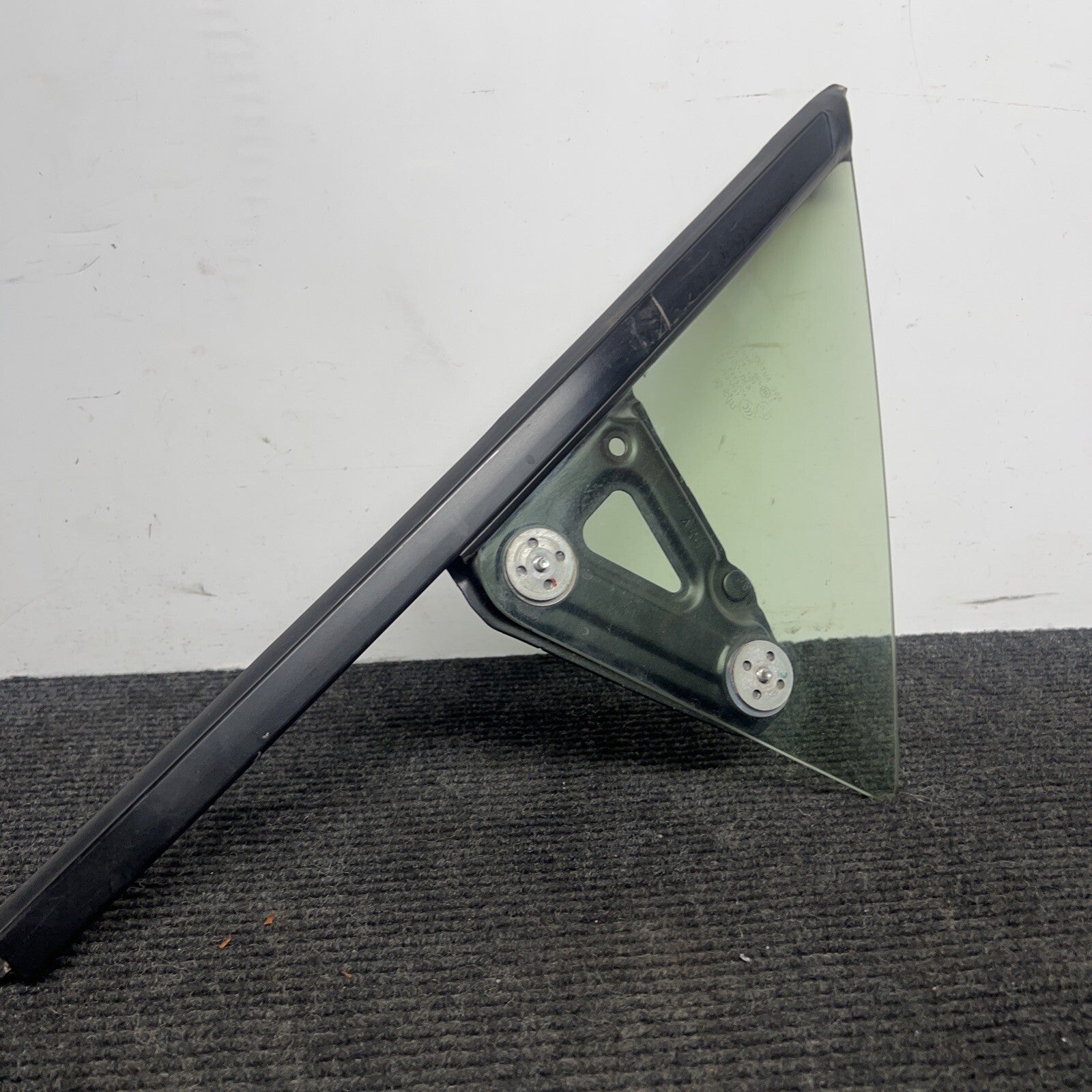 ☑️ 2013-2019 FRS 86 BRZ FRONT RIGHT PASS SIDE DOOR WINDOW CORNER GLASS OEM