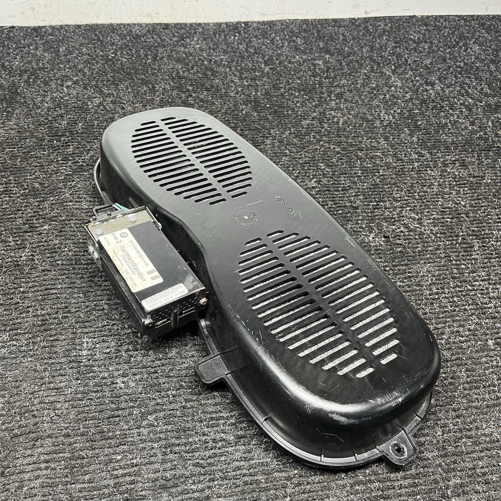 ☑️00-06 BMW M3 330 328 325 Rear Deck Subwoofer Speaker Harman Kardon 8374826 OEM