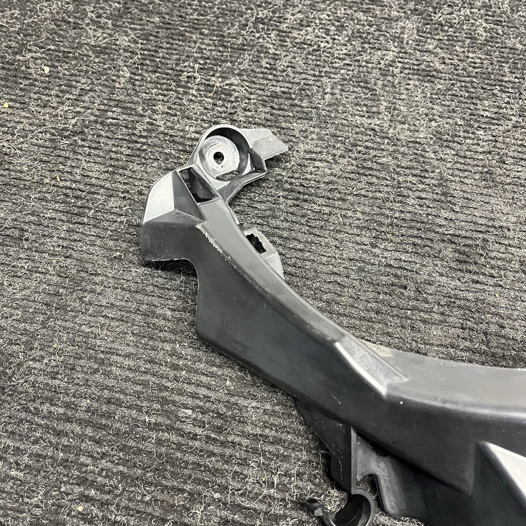 ☑️ 09-11 BMW E90 328i 335d Front Right Headlight Arm Bracket Mount 7138402 OEM