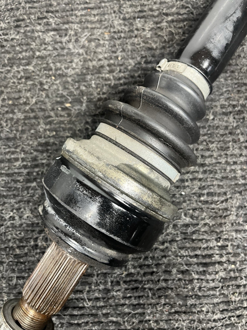 ☑️ 07-13 OEM BMW E82 E90 E92 DCT / MT Rear Right Axle Output Half Shaft Assembly