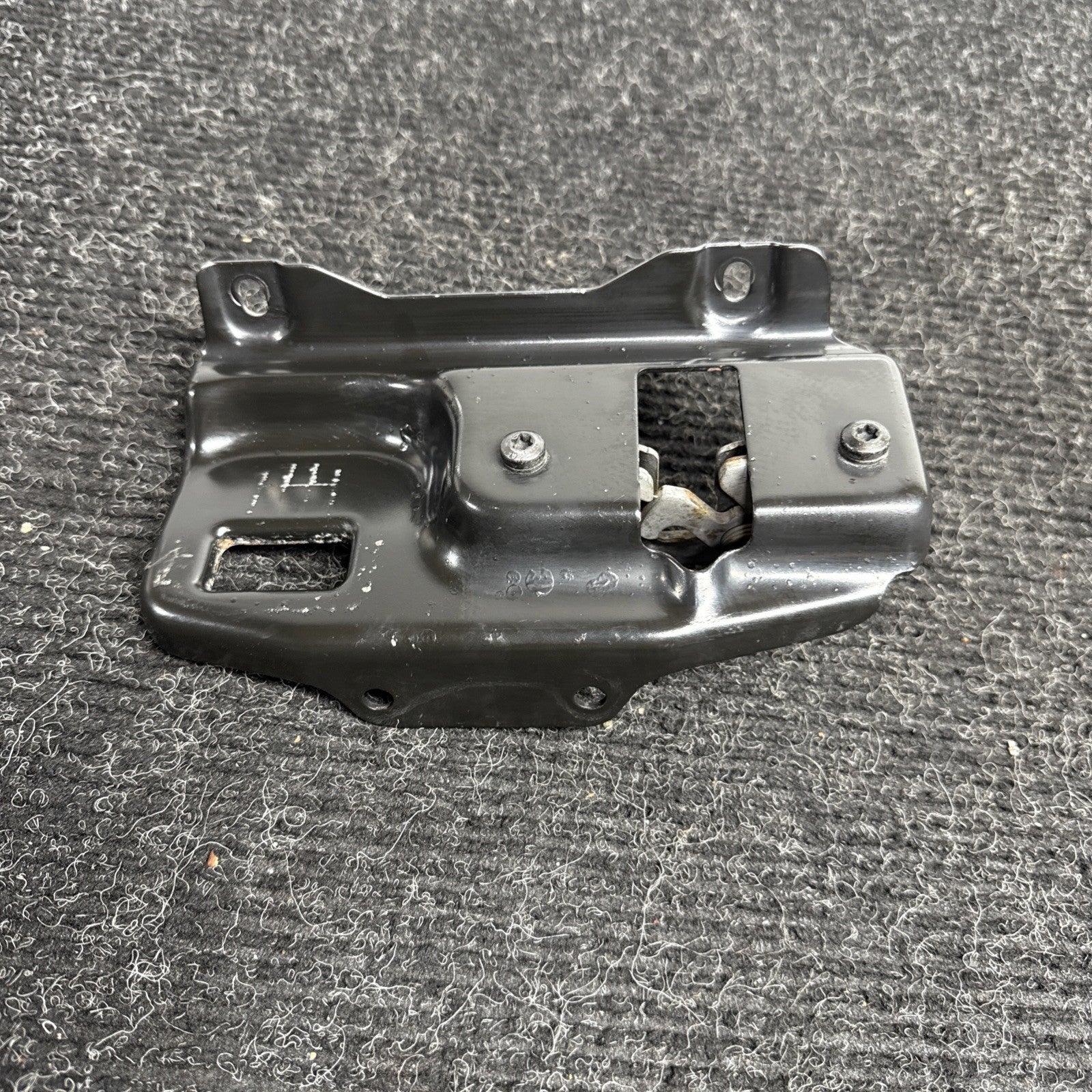 ☑️ 08-13 BMW E82 E88 135i 128i Hood Latch Release 1859512007