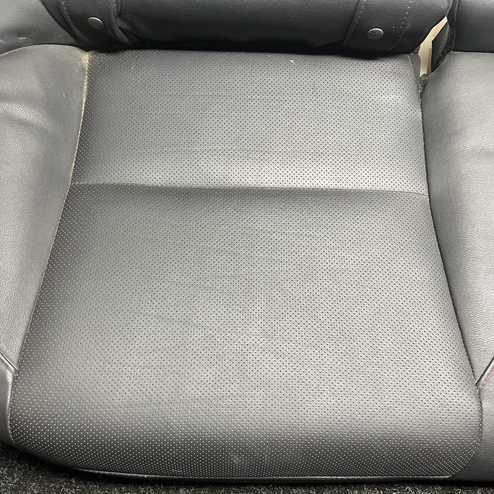 ☑️ 2015-2019 Subaru WRX Rear Lower Seat Cushion Limited Leather OEM 15-19