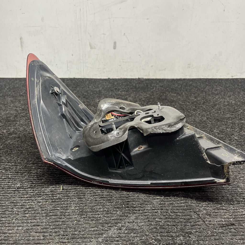 ☑️ 2008-2014 Subaru Impreza WRX STI OEM Sedan Tail Light Right Passenger Lamp