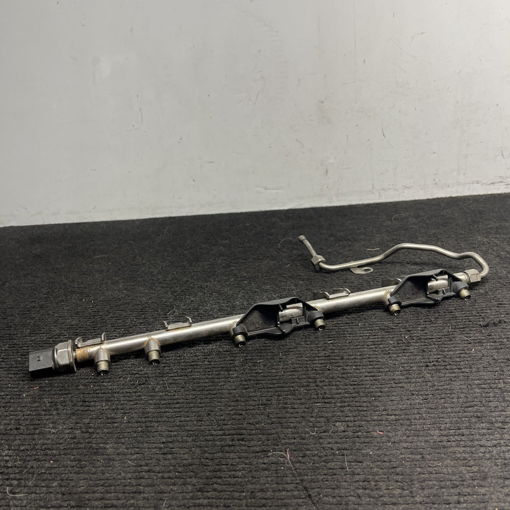 ☑️ 2007-2013 BMW N54 135i 335i 335xi 535i HIGH PRESSURE FUEL INJECTOR RAIL OEM