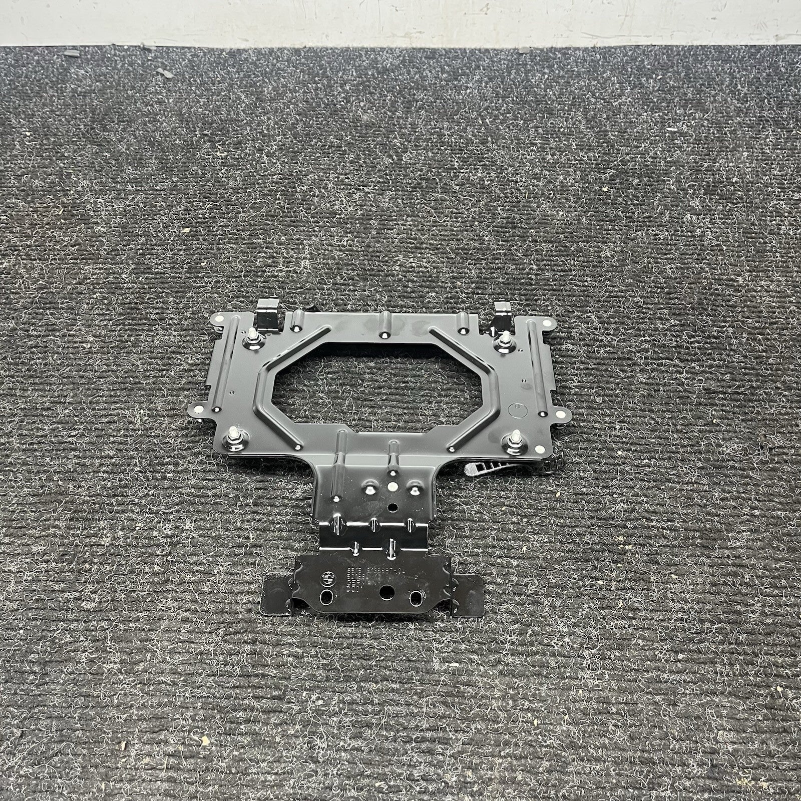 ☑️ 07-13 BMW 335i 335xi 328xi E90 E92 Telematics Module Bracket Holder 9135687
