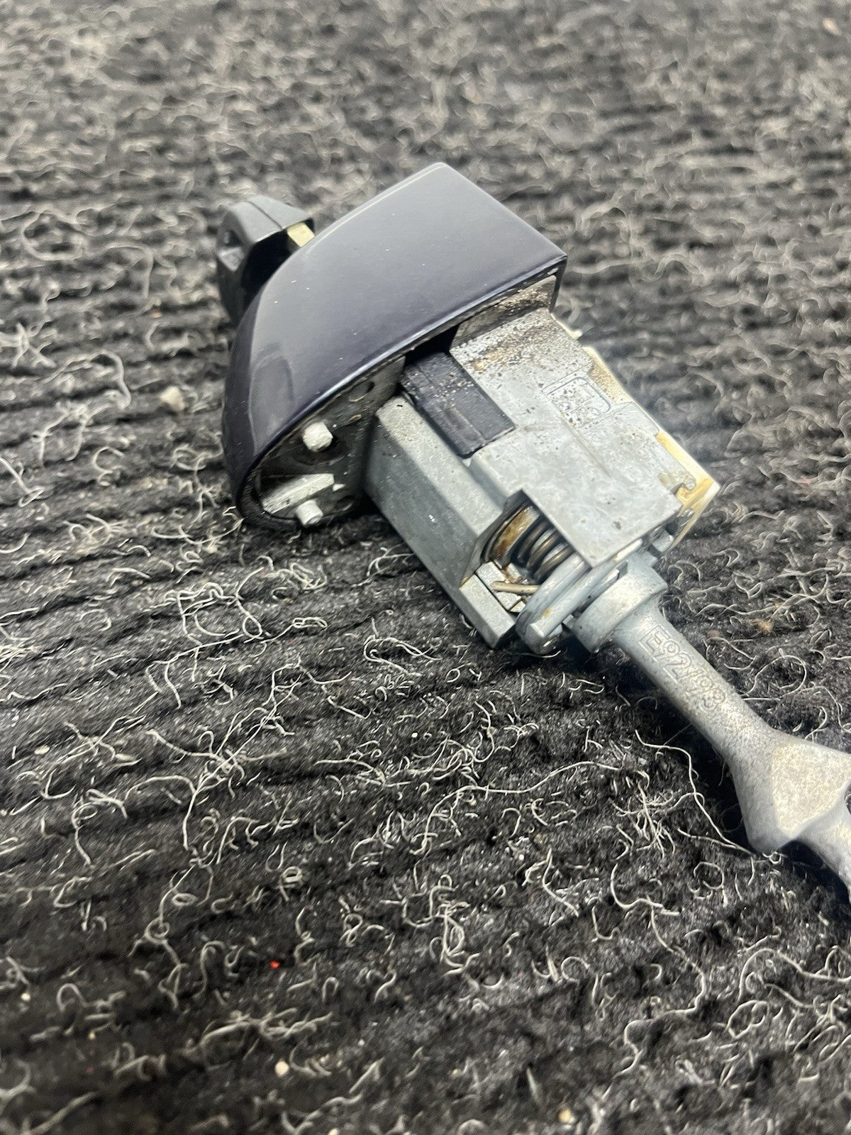 ☑️07-13 OEM BMW E92 E93 M3 Left Driver Door Lock Key Cylinder Mechanism DarkBlue