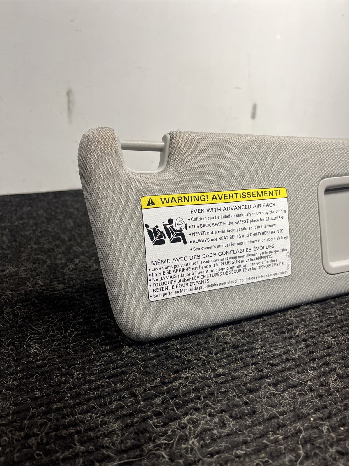 ☑️ 2012-2017 AUDI A6 - Right SUN Visor / Mirror OEM 4G0857552A