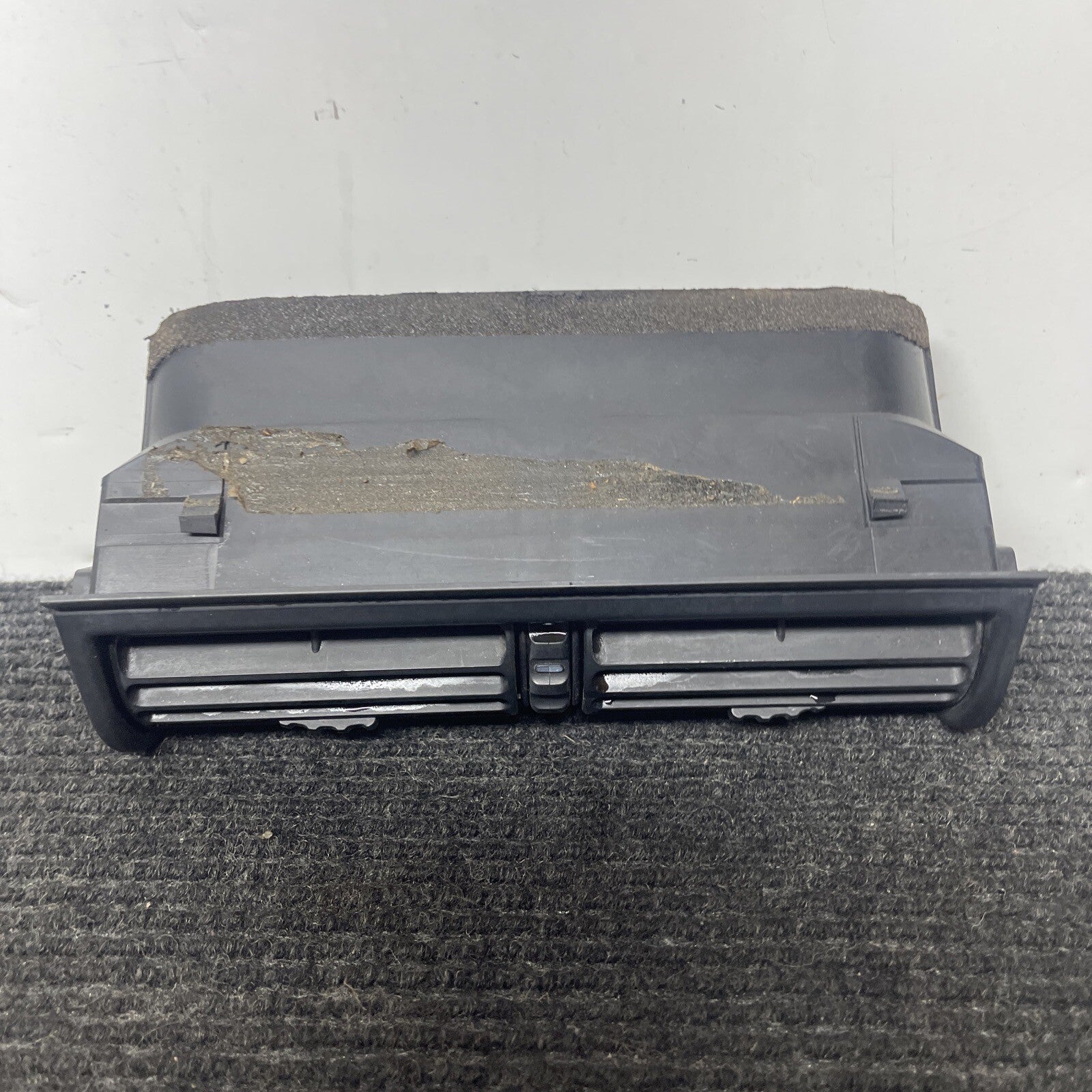 ☑️ 96-02 BMW Z3 FRONT CENTER CONSOLE DASHBOARD CENTER AIR VENT OEM