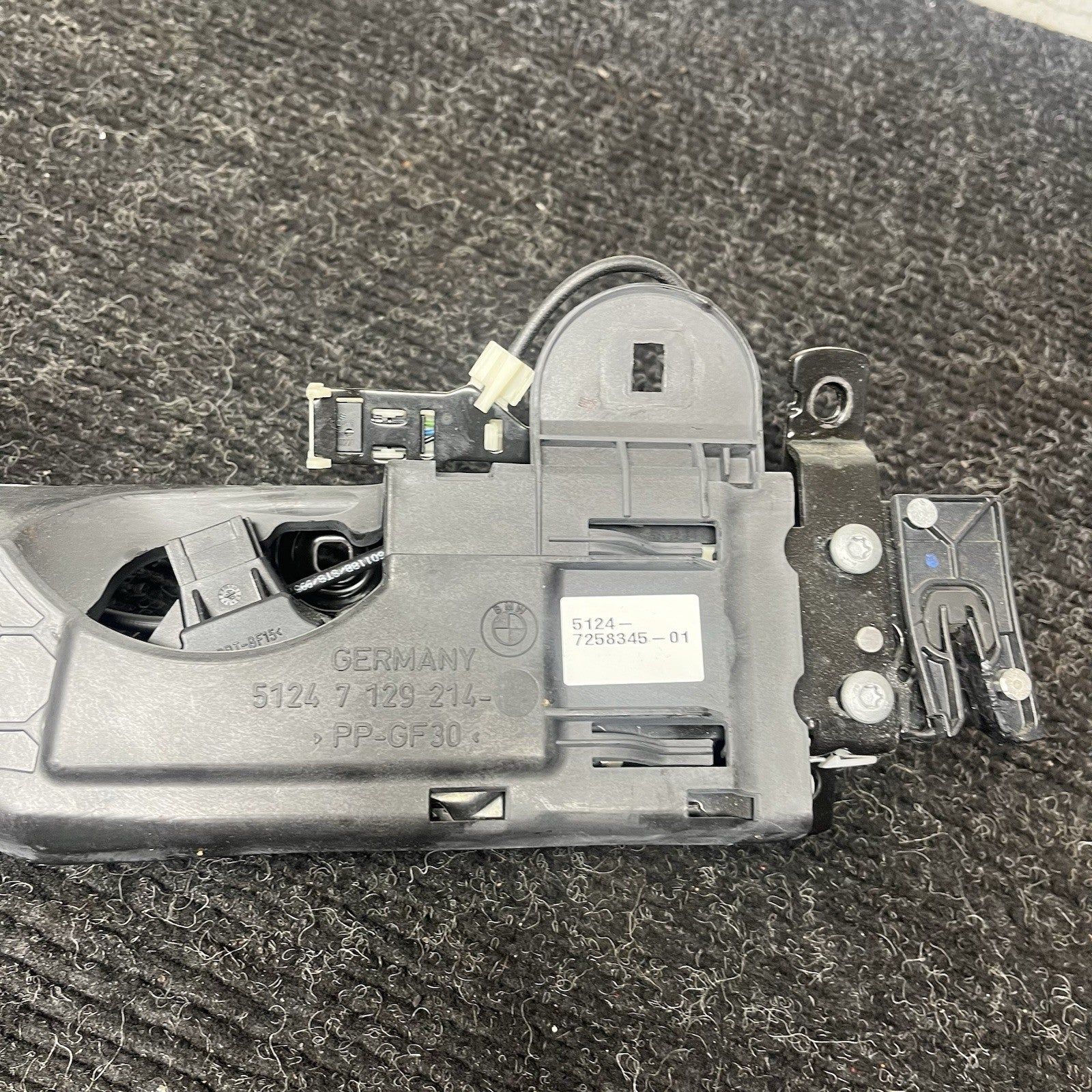 ☑️ 07-13 OEM BMW E93 328i 335 M3 Convertible Trunk Lock Mechanism Latch Catch
