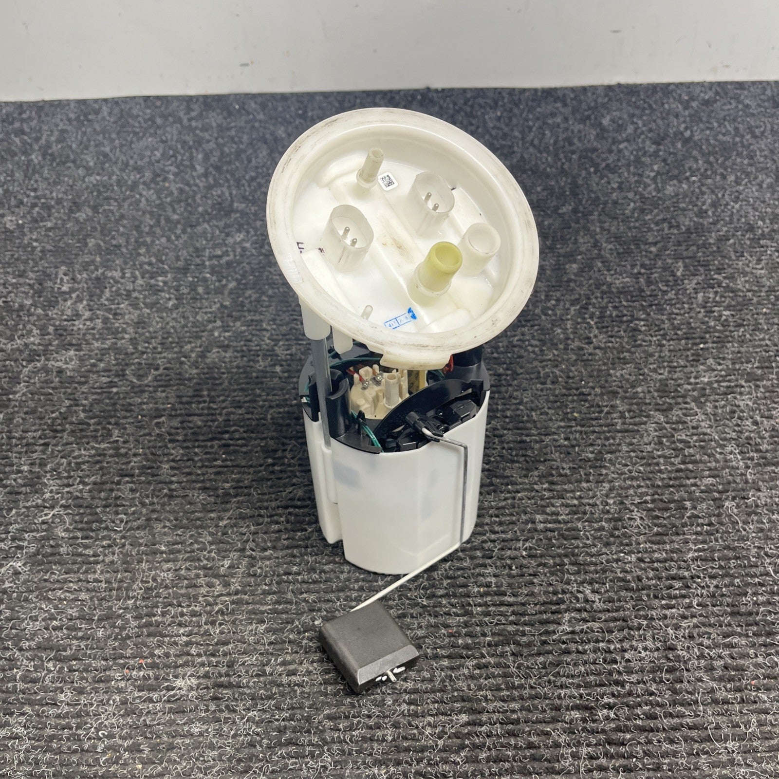 ☑️ 06-13 BMW E90 E84 E82 E88 E92 128i 135i 335i X1 Right Fuel Pump Assembly OEM