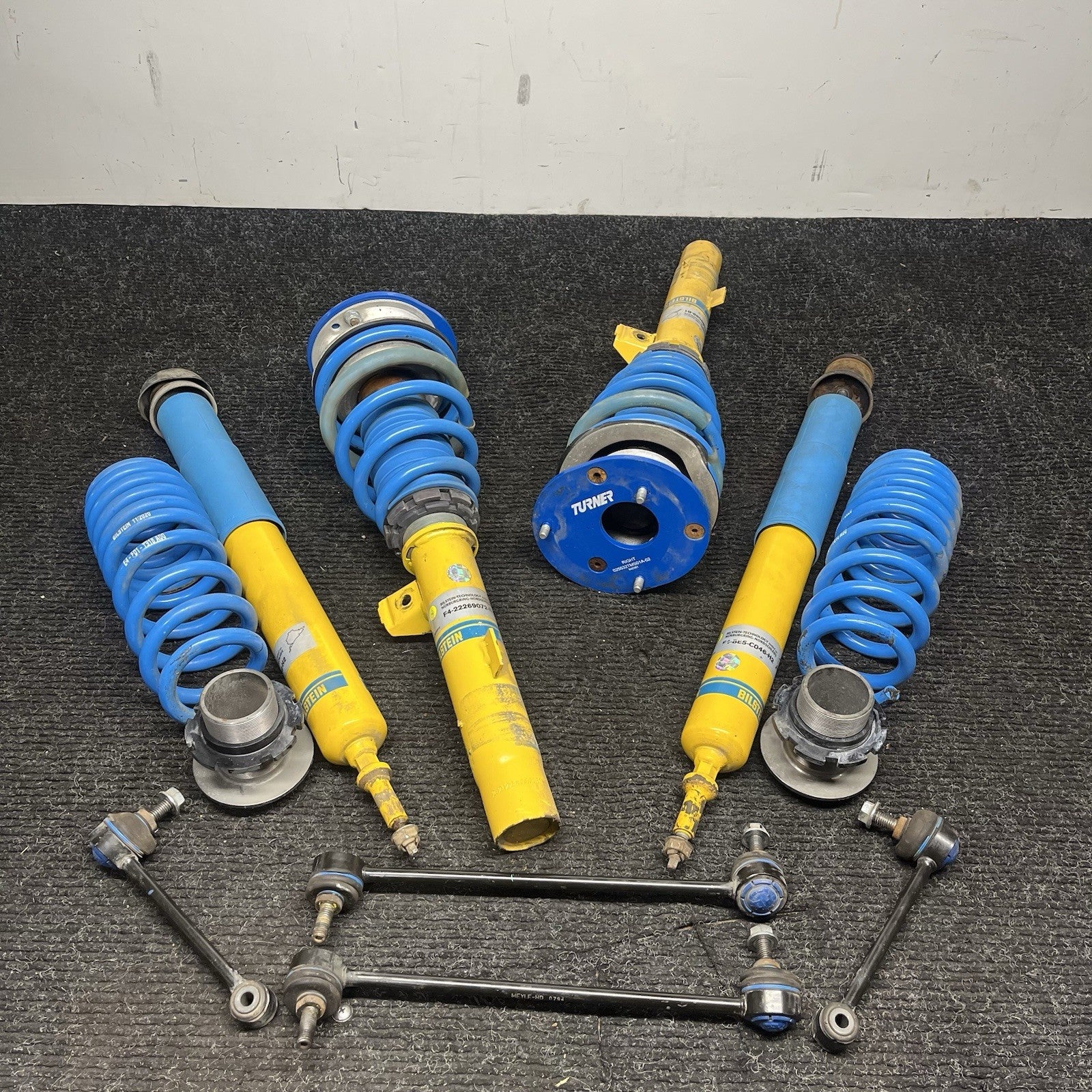 ☑️ Bilstein 47-269095 B14 PSS Coilover Kit for 06-13 BMW 3-Series E9x E8x