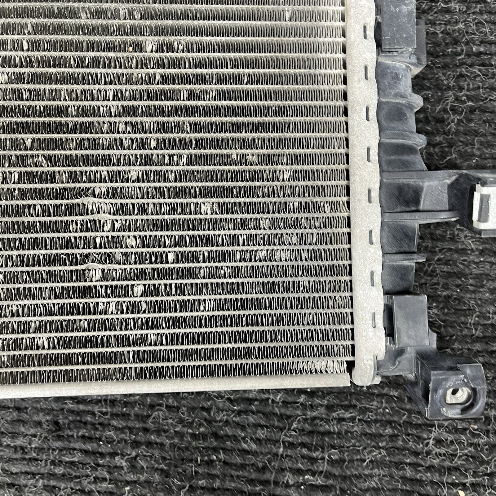 ☑️ OEM 2011-2015 AUDI Q7 3.0L FRONT LEFT RIGHT AUX AUXILIARY SECONDARY RADIATOR
