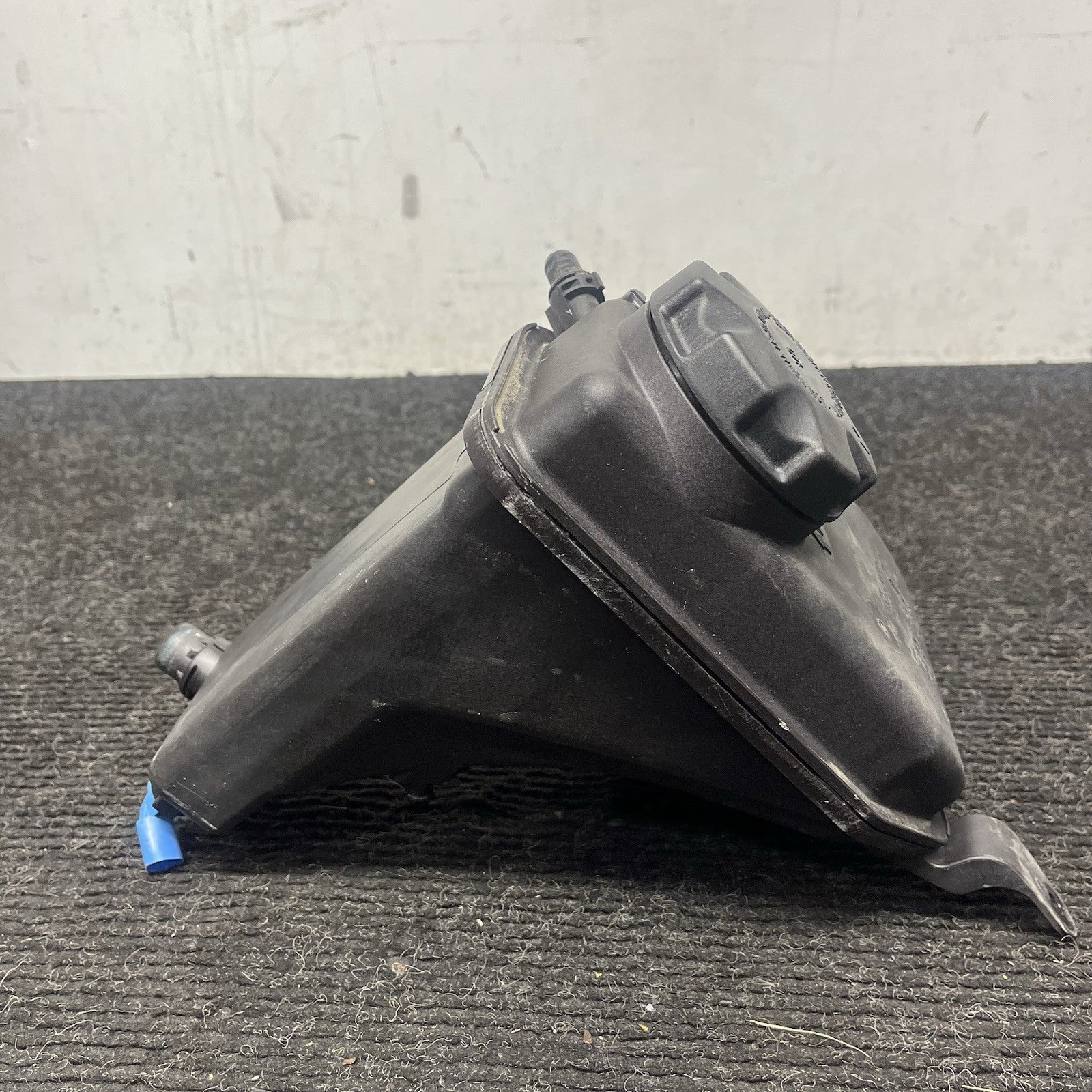 ☑️ 06-13 BMW E82 E88 E90 E92 E93 Radiator Expansion Tank Coolant Reservoir OEM