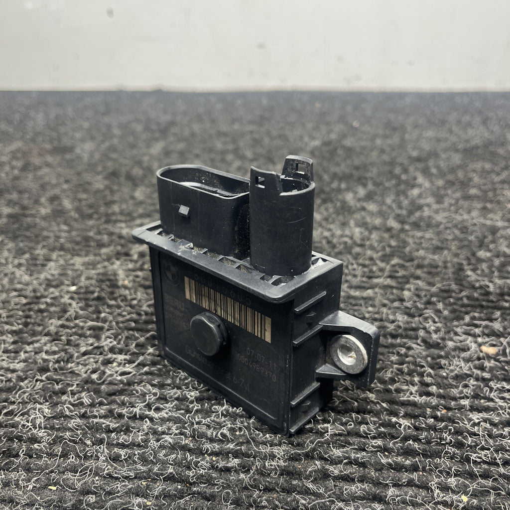 ☑️ OE BMW  Glow Plug System Relay For BMW X5 X6 E70 E71 E72 E90 E91 E92 8591724