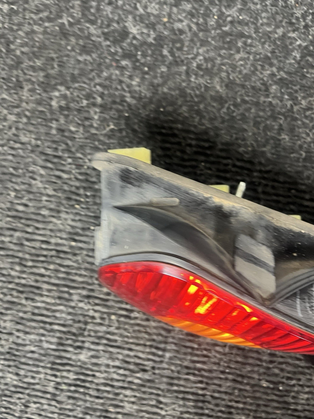 ☑️ 03-05 BMW E85 Z4 Roadster Rear Left LH Driver Side Tail Light Lamp OEM